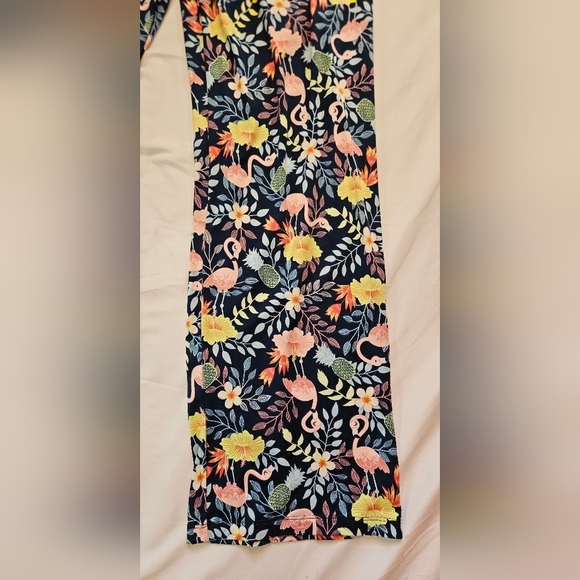 Secret Treasures Womens Blue Floral And Flamingo Pajama Pants Size Medium - Picture 2 of 12